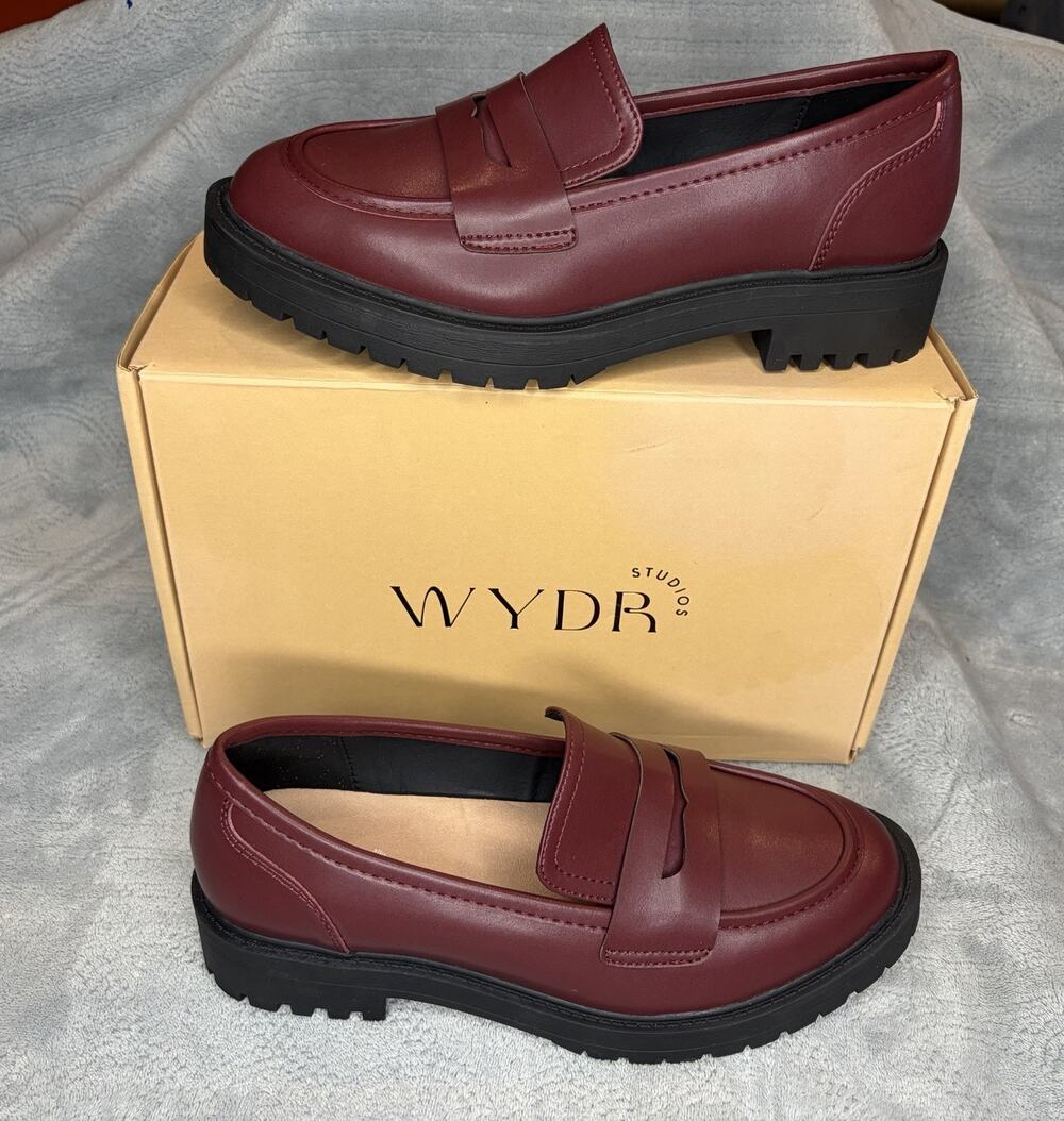 WYDR Studios "Tate" Vegan Classic Loafers (Burgundy / US 9WW)